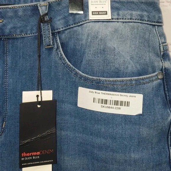Judy Blue Therma Denim Skinny Fit High Waist Curvy Womens Jeans Size 22W NWT - Picture 4 of 13
